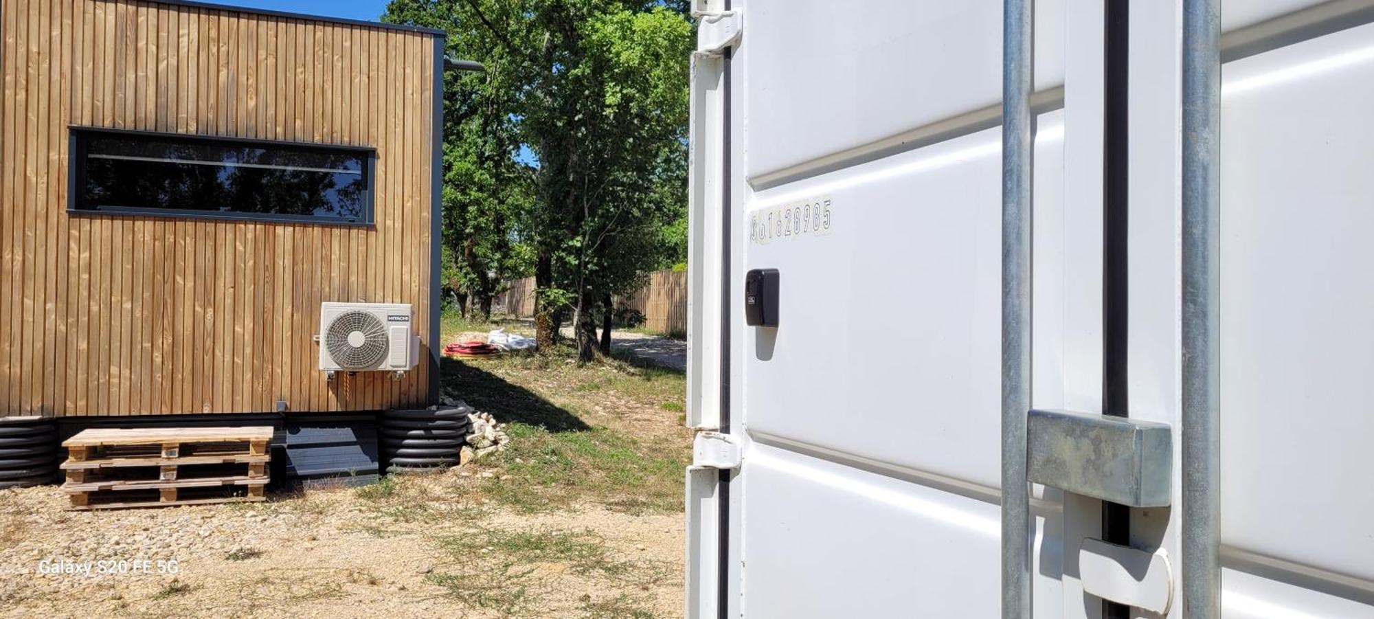 Tiny House Sud Du Lot Villa Le Montat Luaran gambar